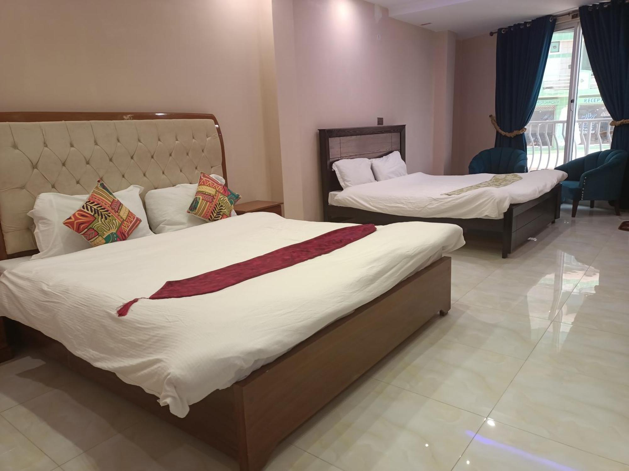 City Seasons Hotel Murree Cameră foto